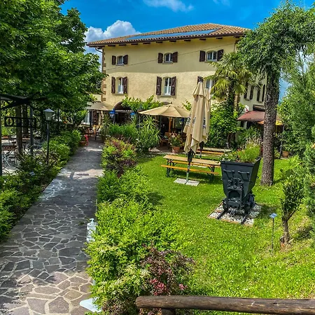 Отель Pian Del Bosco 3*
